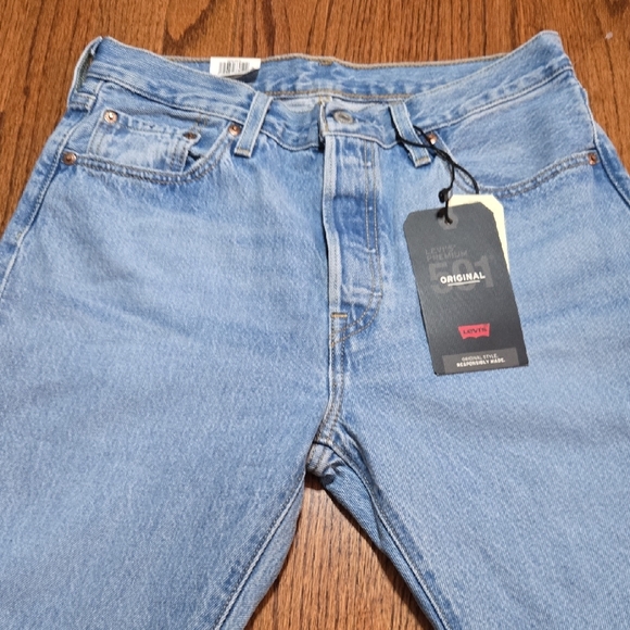 Levi's Original 501 Button Fly Ladies Size 29 Light Wash Denim Jeans - NEW - Picture 9 of 15